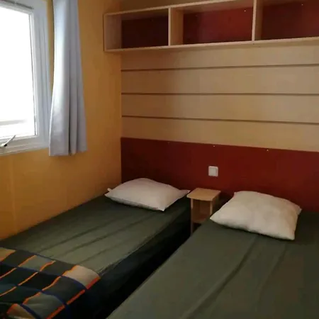 Campsite 45mn De Paris Trois - A76 Saint-Cheron